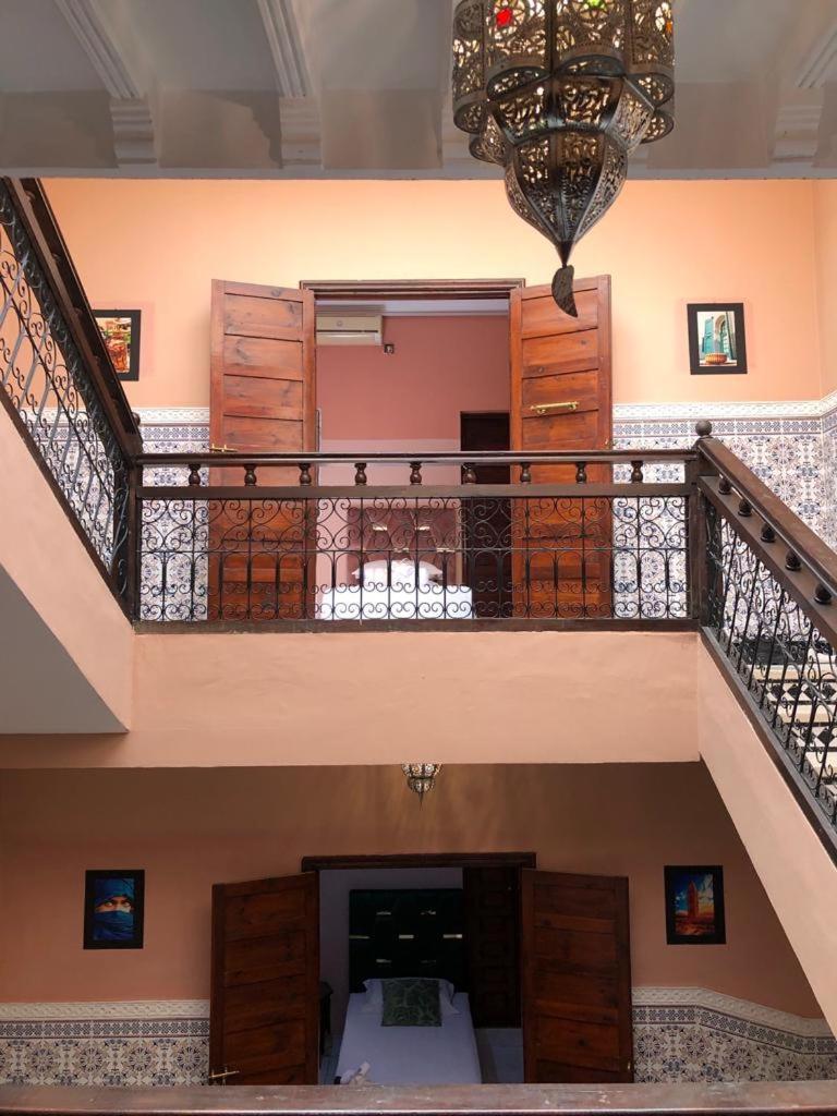Riad Ramona Lqariya Seyaheya Marrakesh Chambre photo
